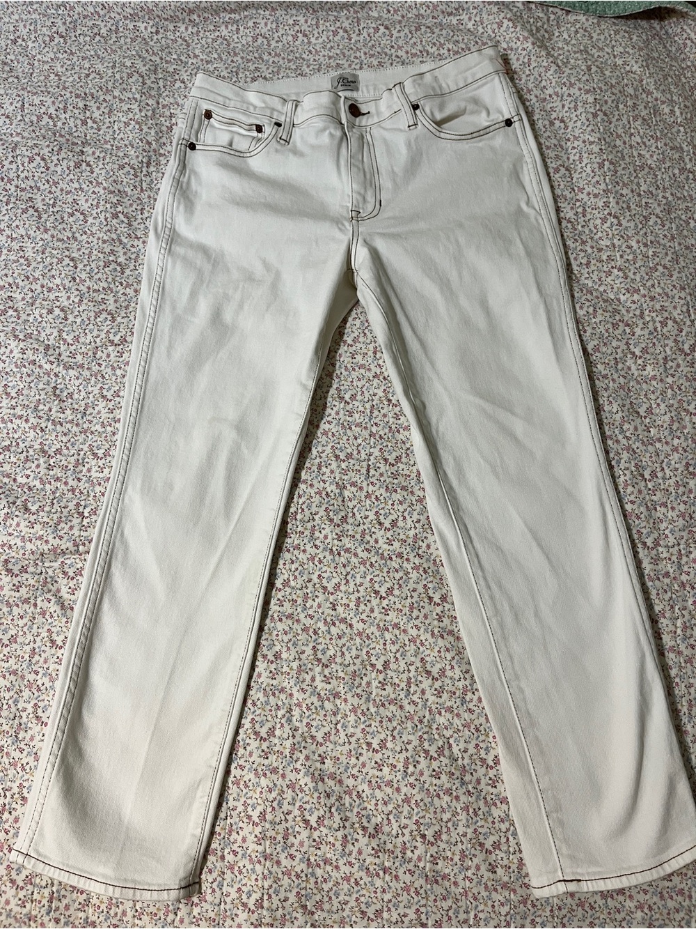 J. Crew Vintage Straight Women’s Denim Jeans with Contrast Stitching. Size 29